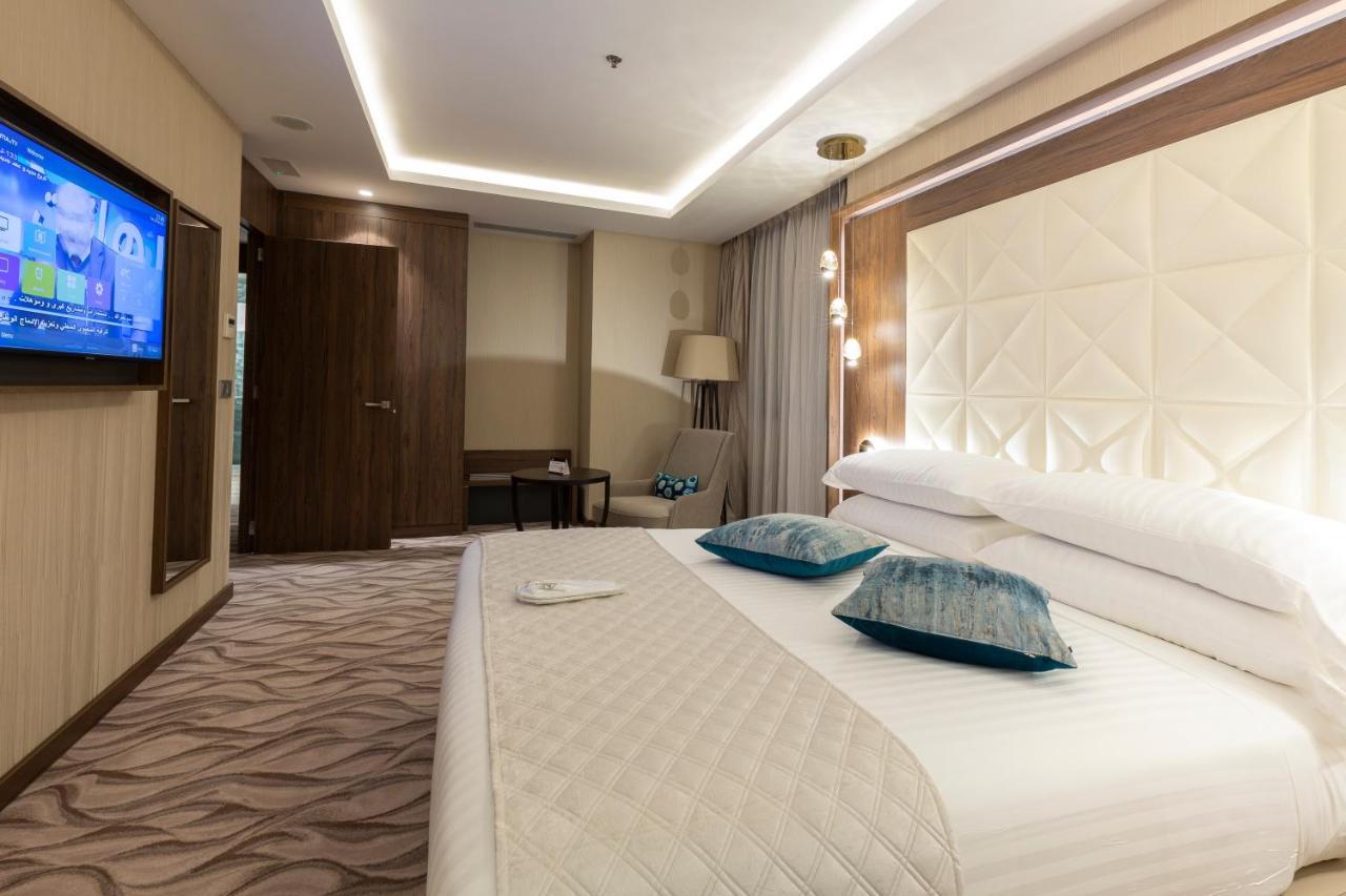 Az Hotels Grand Oran Es Senia Exterior photo